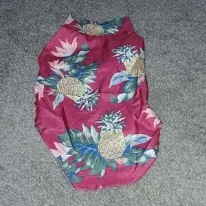 Dog Hawaiian pineapple floral Shirt  lightweight   Sz M NWT